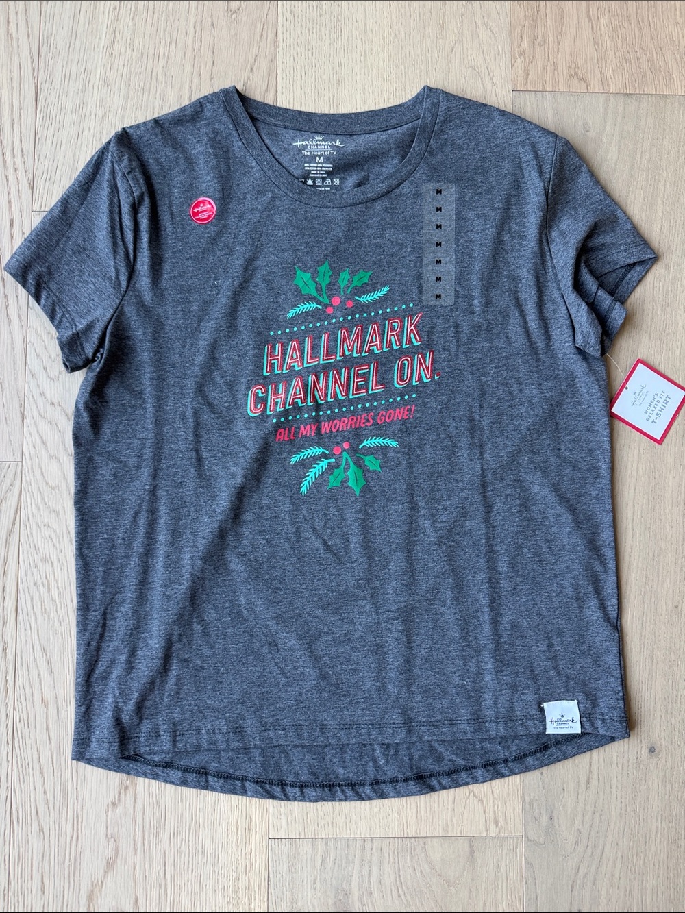 Hallmark Short Sleeve Tee Women’s Medium Christmas Movies NWT